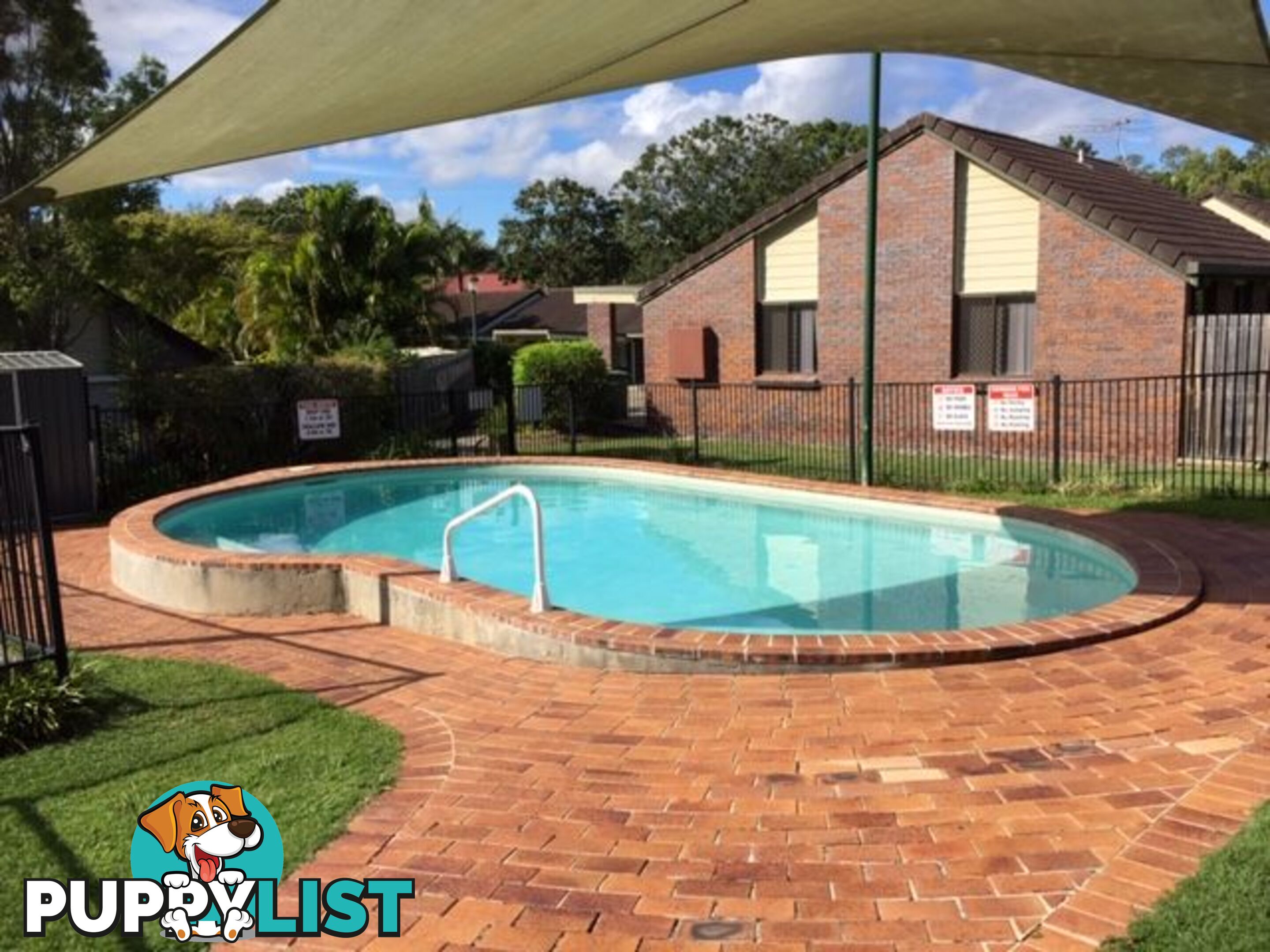 8 129 North Road Woodridge QLD 4114