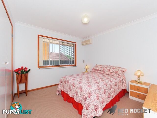 3 Evita ct Daisy Hill QLD 4127