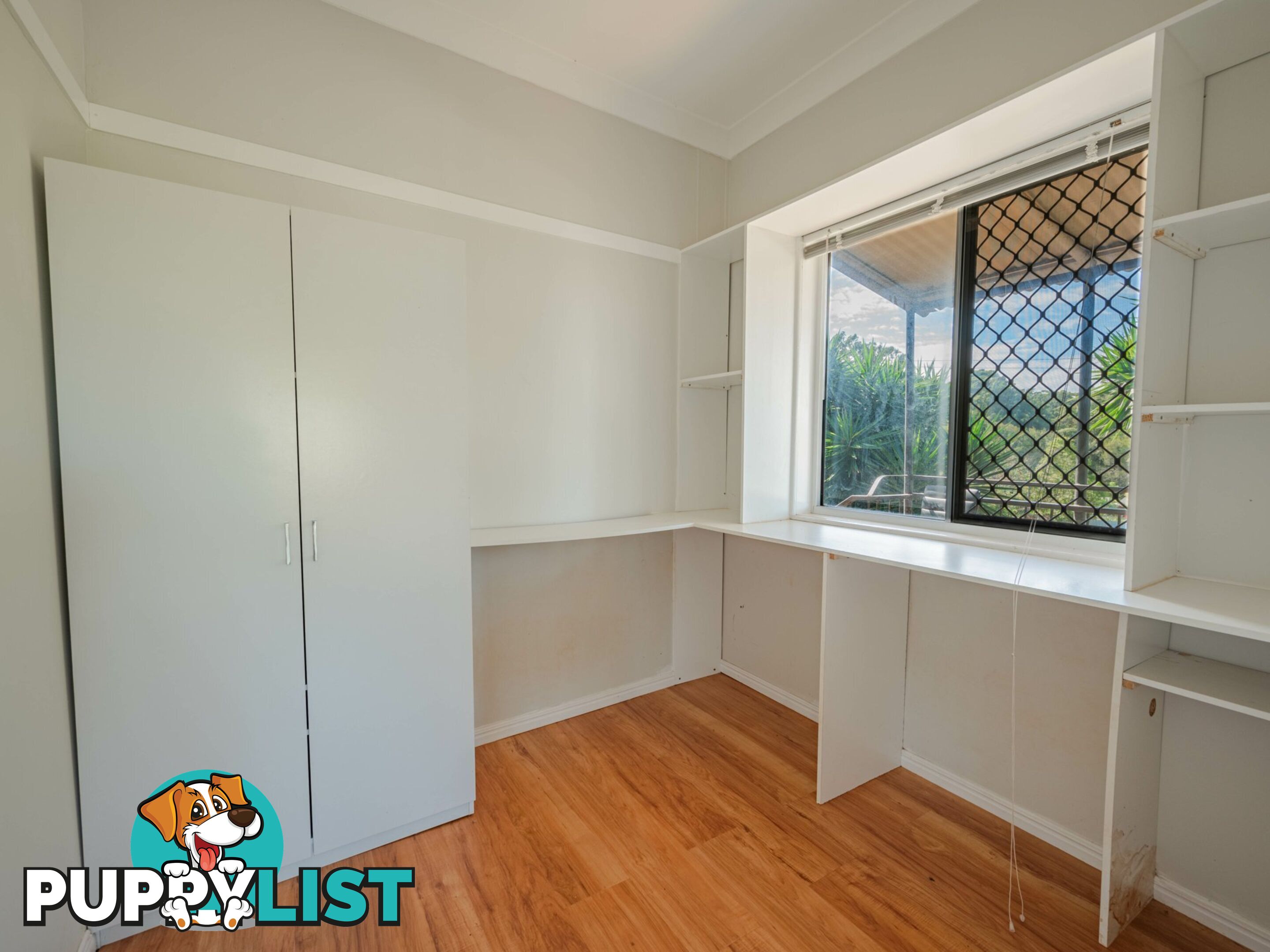 5 Pharlap Street RUSSELL ISLAND QLD 4184