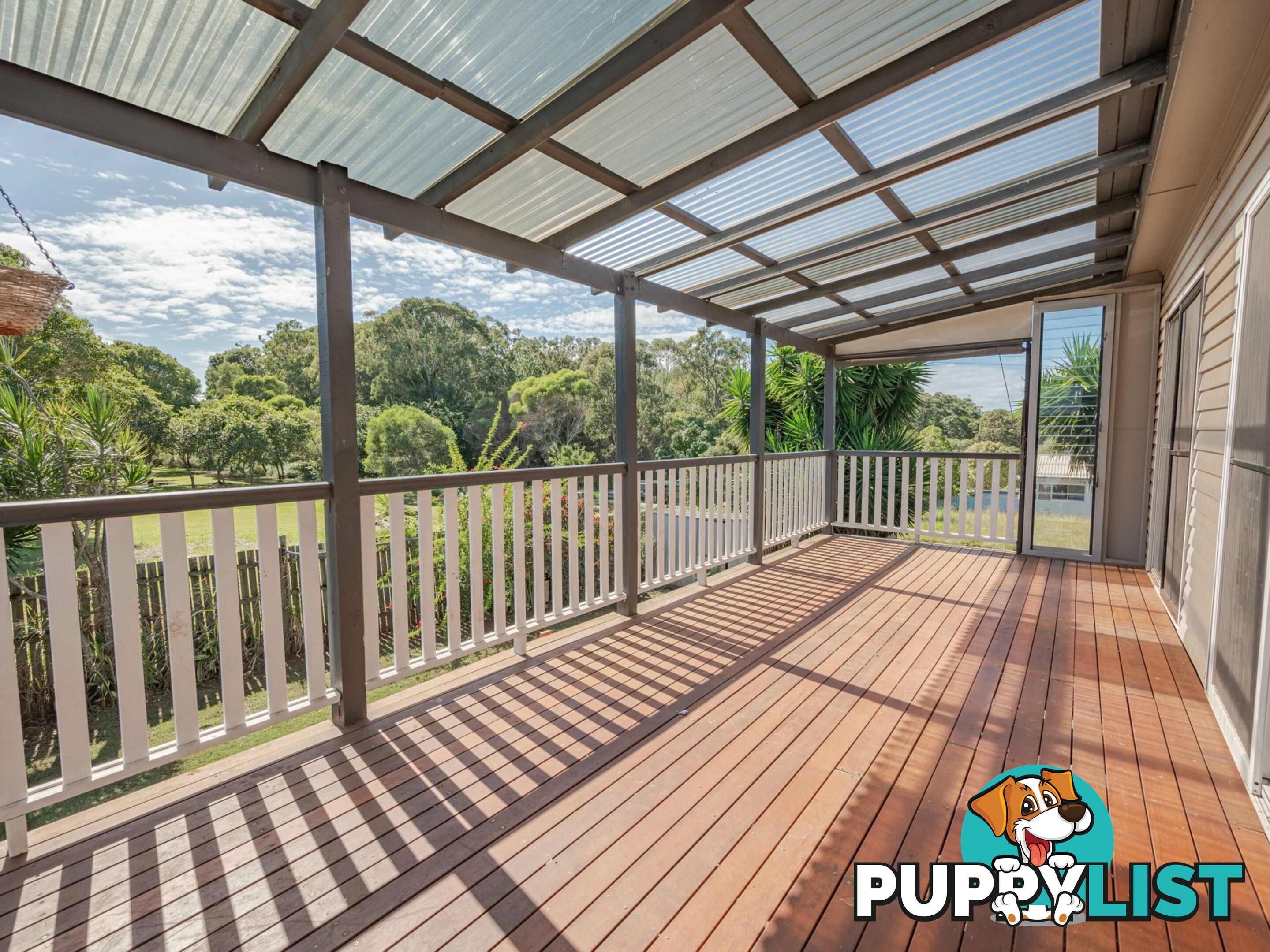 5 Pharlap Street RUSSELL ISLAND QLD 4184