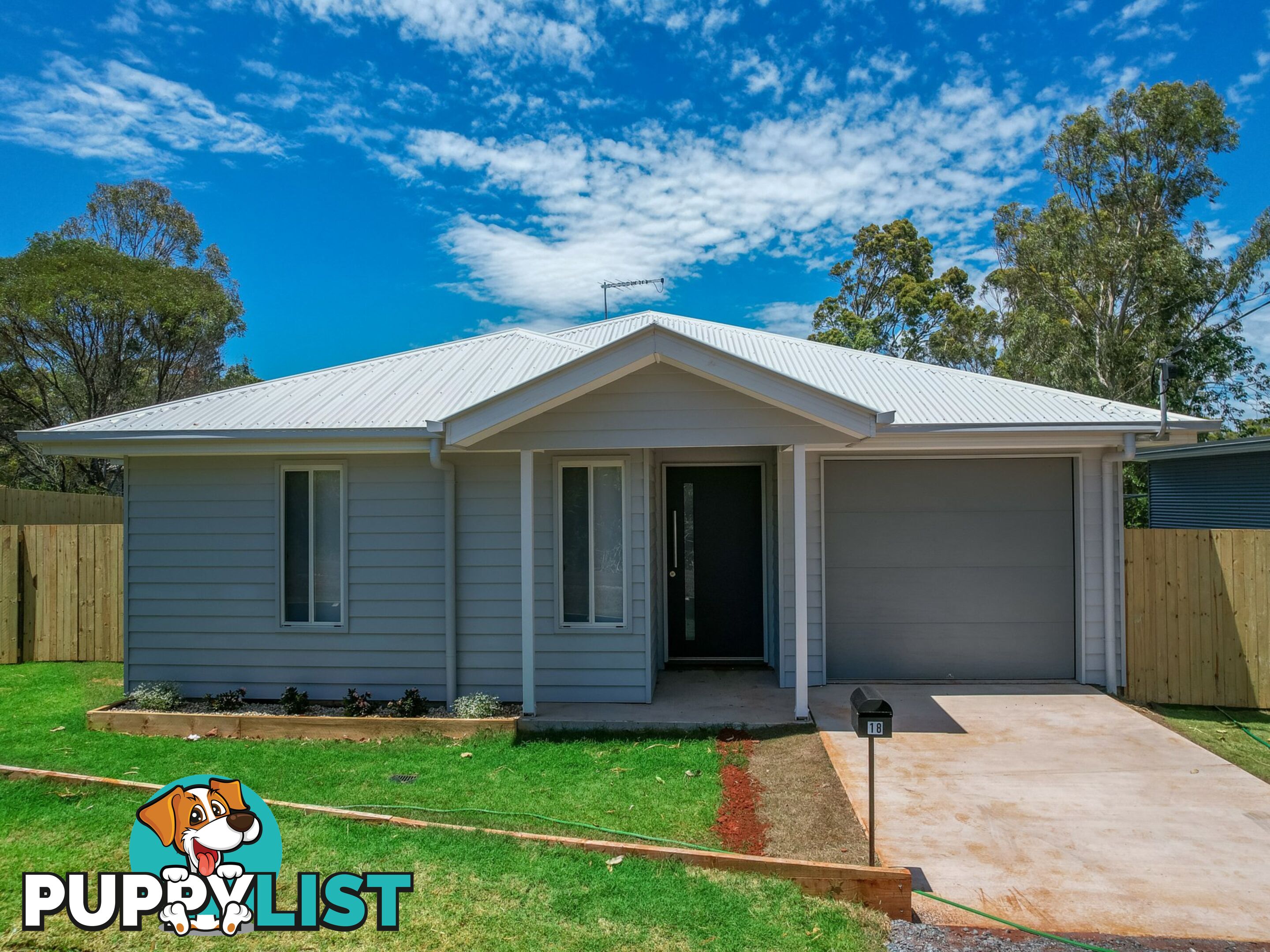 18 Aimeo esp RUSSELL ISLAND QLD 4184