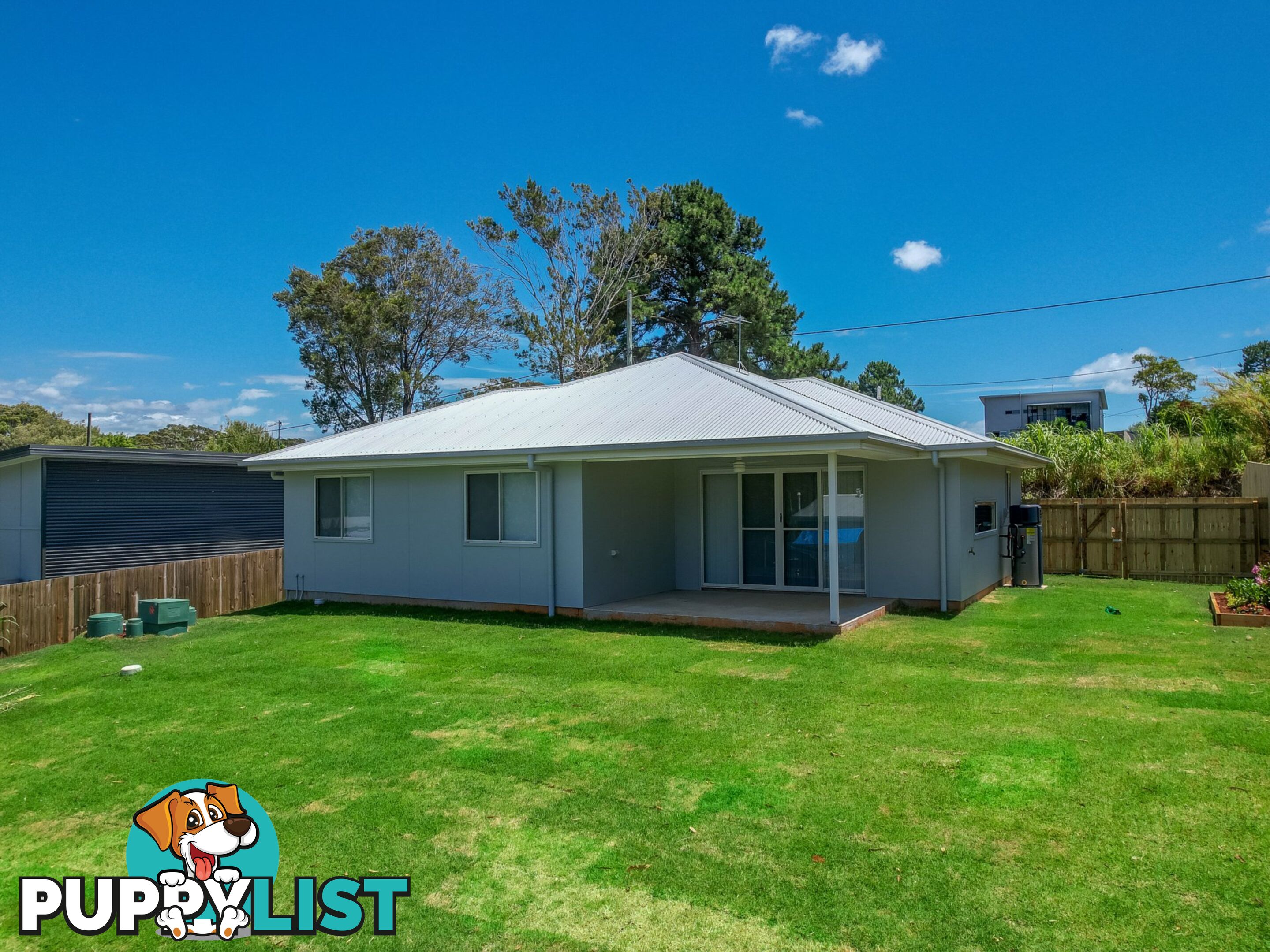 18 Aimeo esp RUSSELL ISLAND QLD 4184