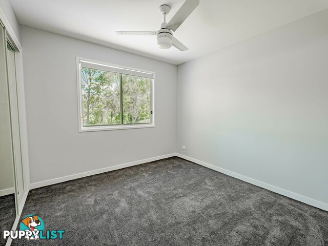 18 Aimeo esp RUSSELL ISLAND QLD 4184