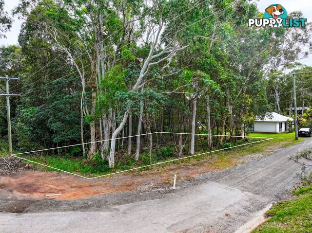 77 Shore Street RUSSELL ISLAND QLD 4184