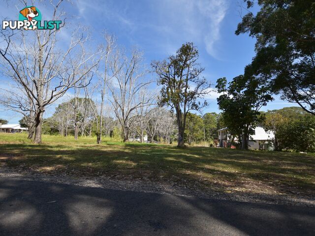 42 Highland Street RUSSELL ISLAND QLD 4184