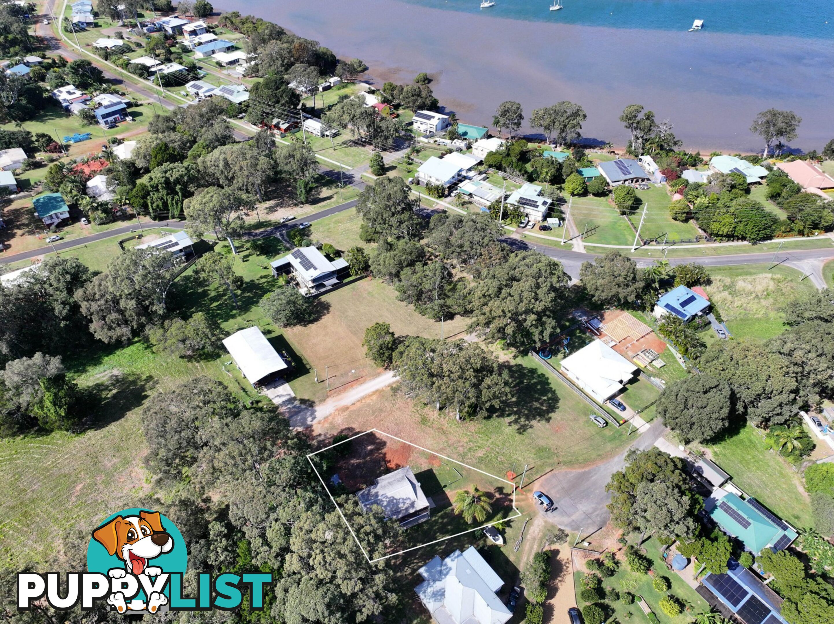 14 Tennyson Court RUSSELL ISLAND QLD 4184