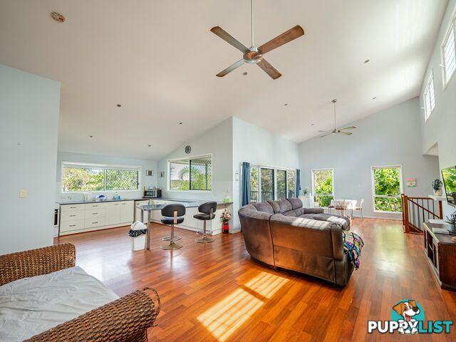 4 Cutter Street RUSSELL ISLAND QLD 4184