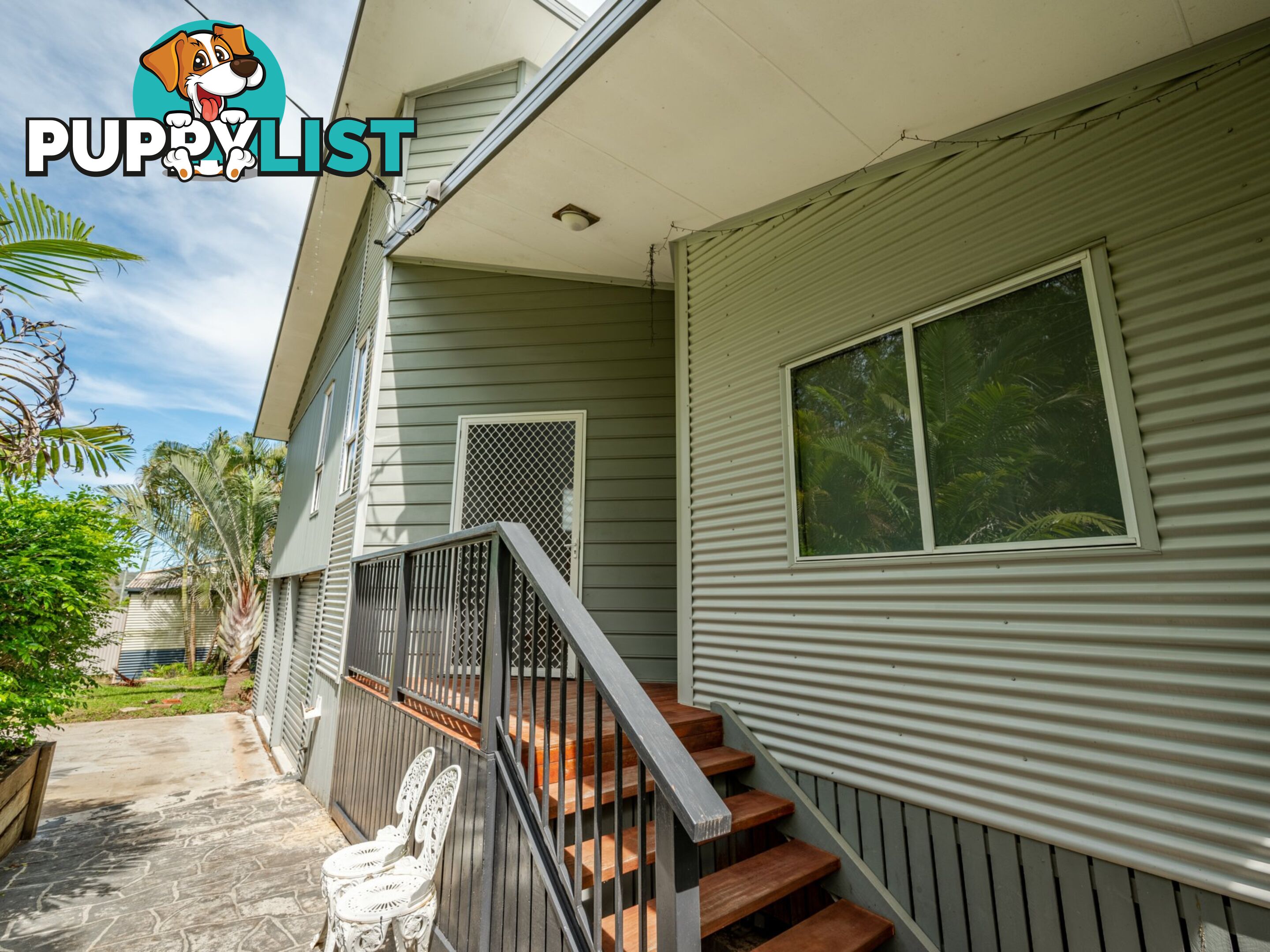 4 Cutter Street RUSSELL ISLAND QLD 4184
