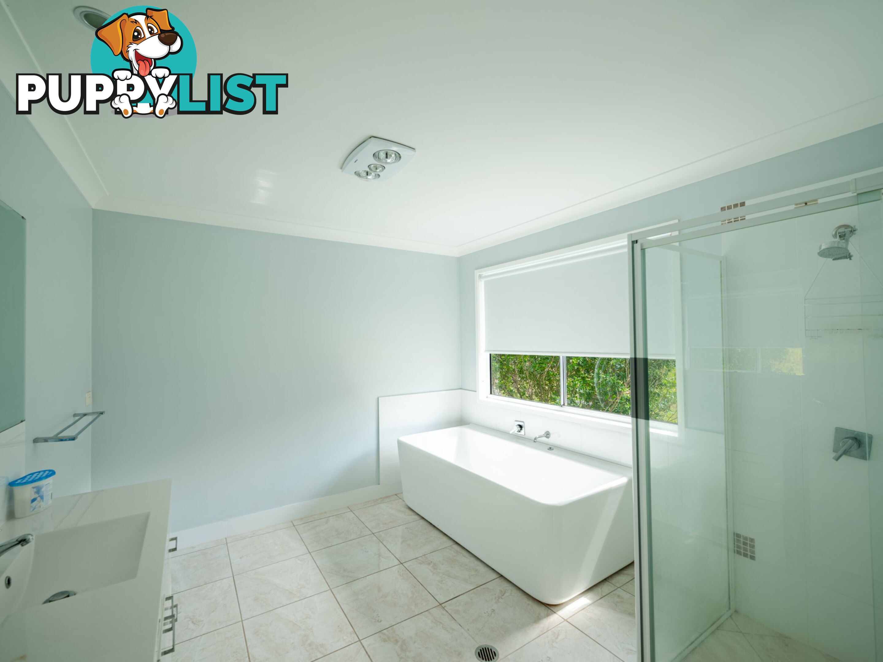 4 Cutter Street RUSSELL ISLAND QLD 4184