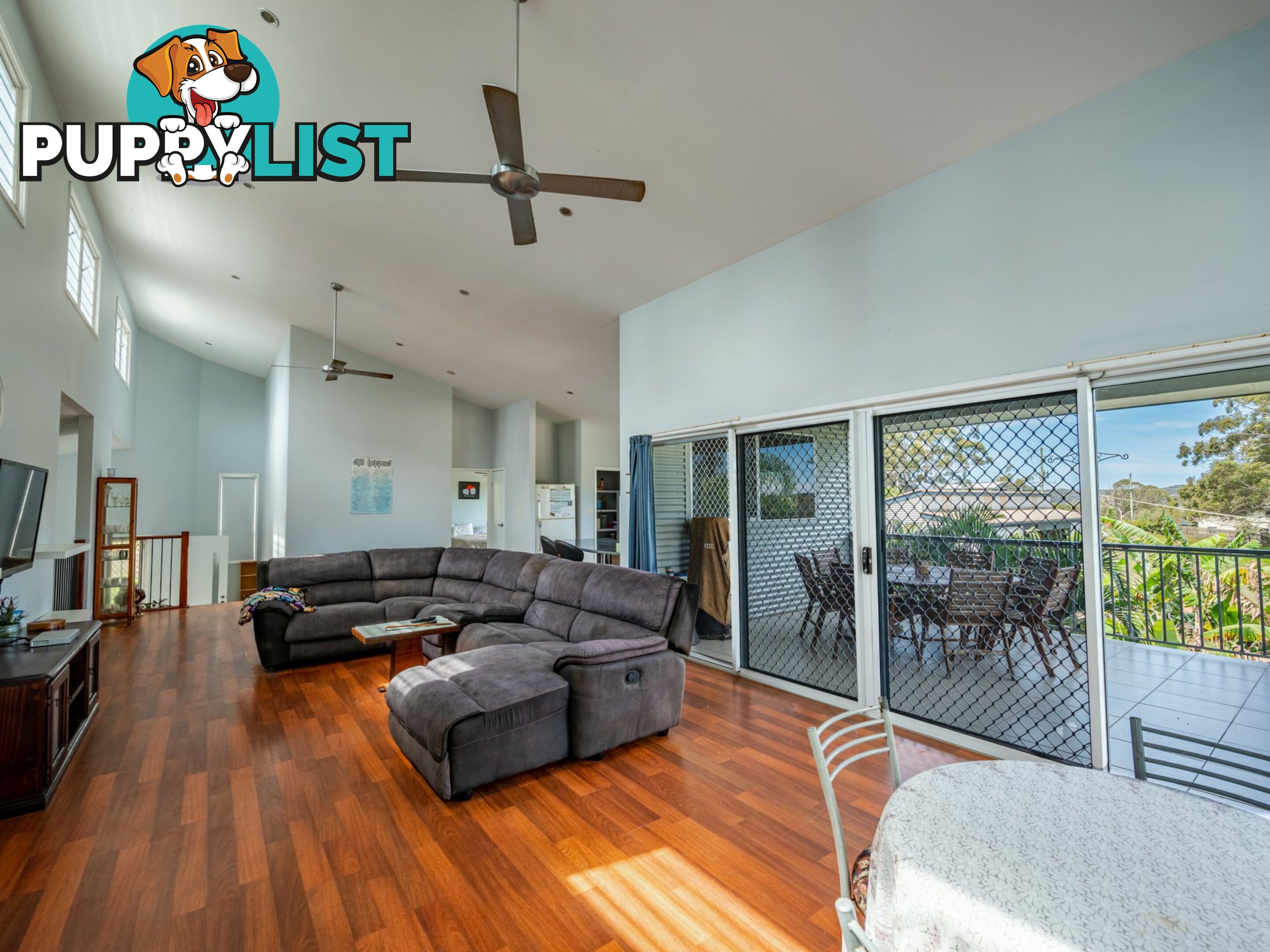 4 Cutter Street RUSSELL ISLAND QLD 4184