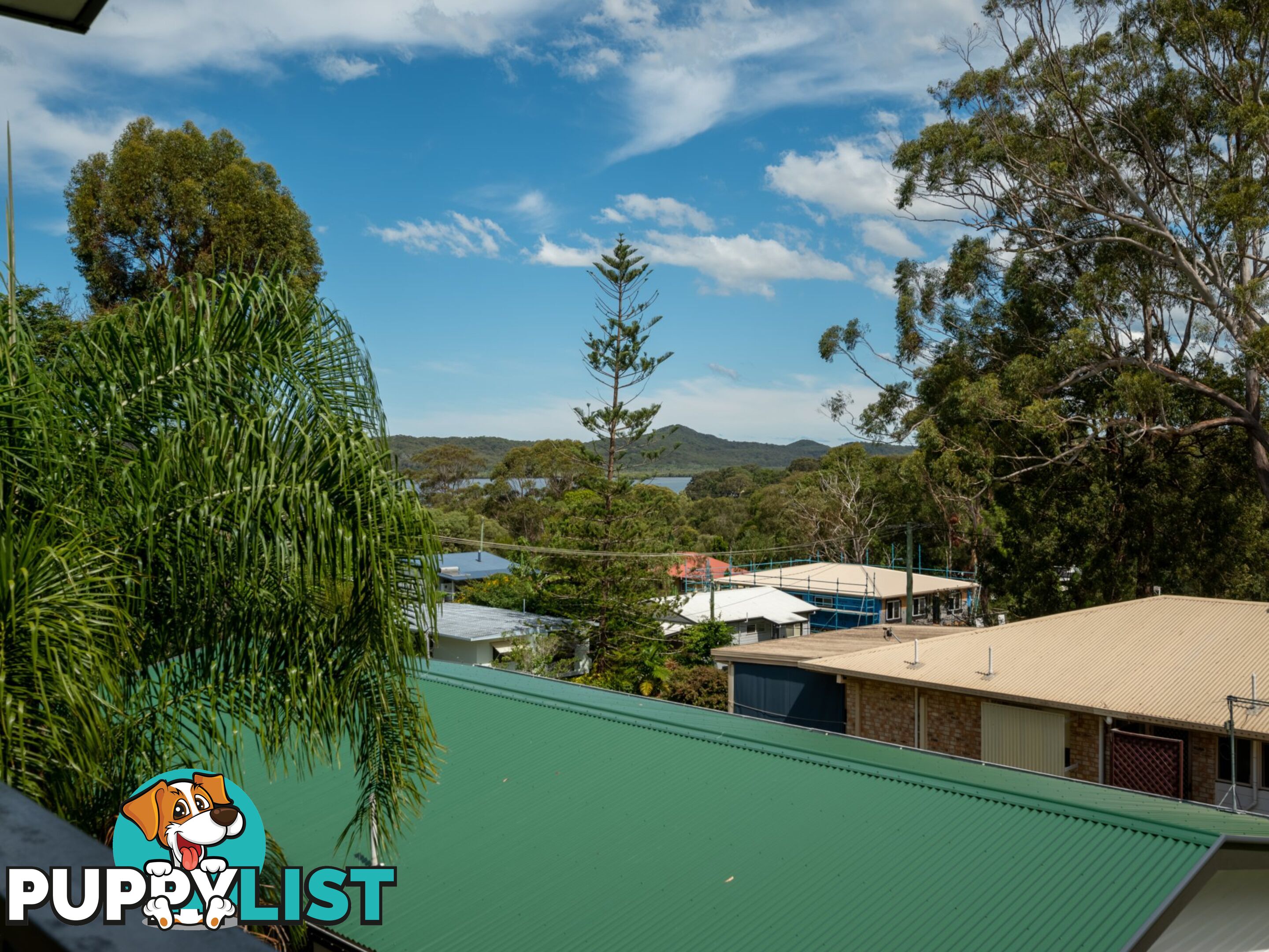 4 Cutter Street RUSSELL ISLAND QLD 4184
