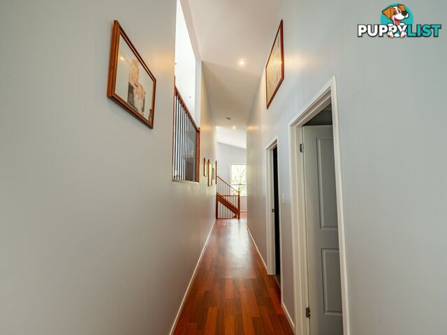 4 Cutter Street RUSSELL ISLAND QLD 4184