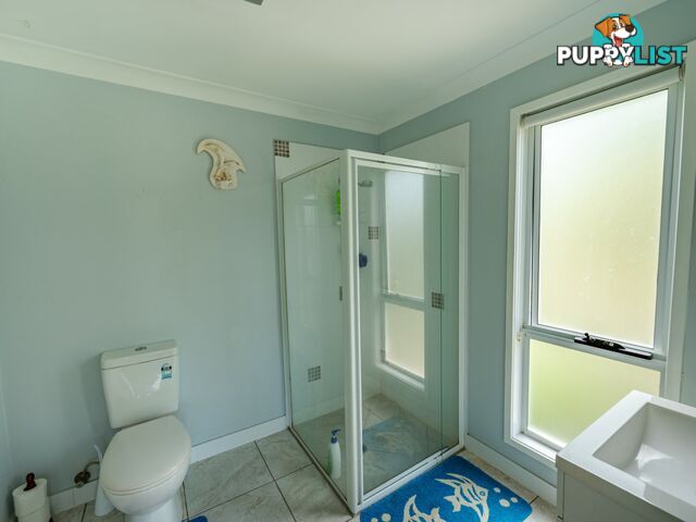 4 Cutter Street RUSSELL ISLAND QLD 4184
