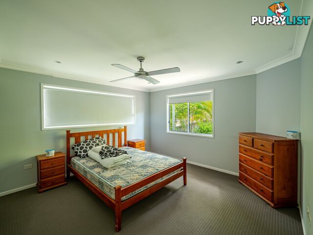 4 Cutter Street RUSSELL ISLAND QLD 4184