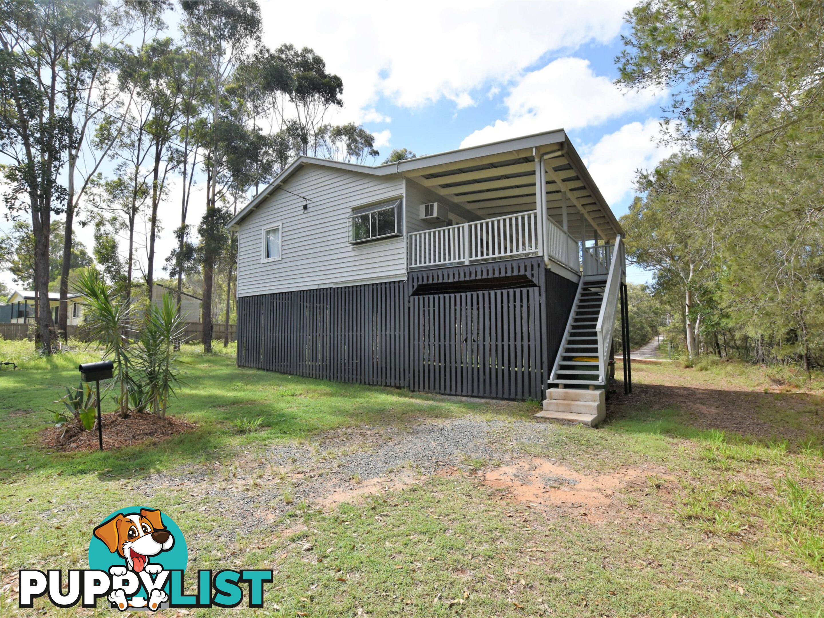 17 Medika Drive RUSSELL ISLAND QLD 4184