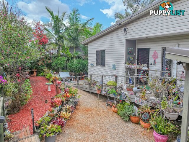 22 AIMEO ESPLANADE RUSSELL ISLAND QLD 4184