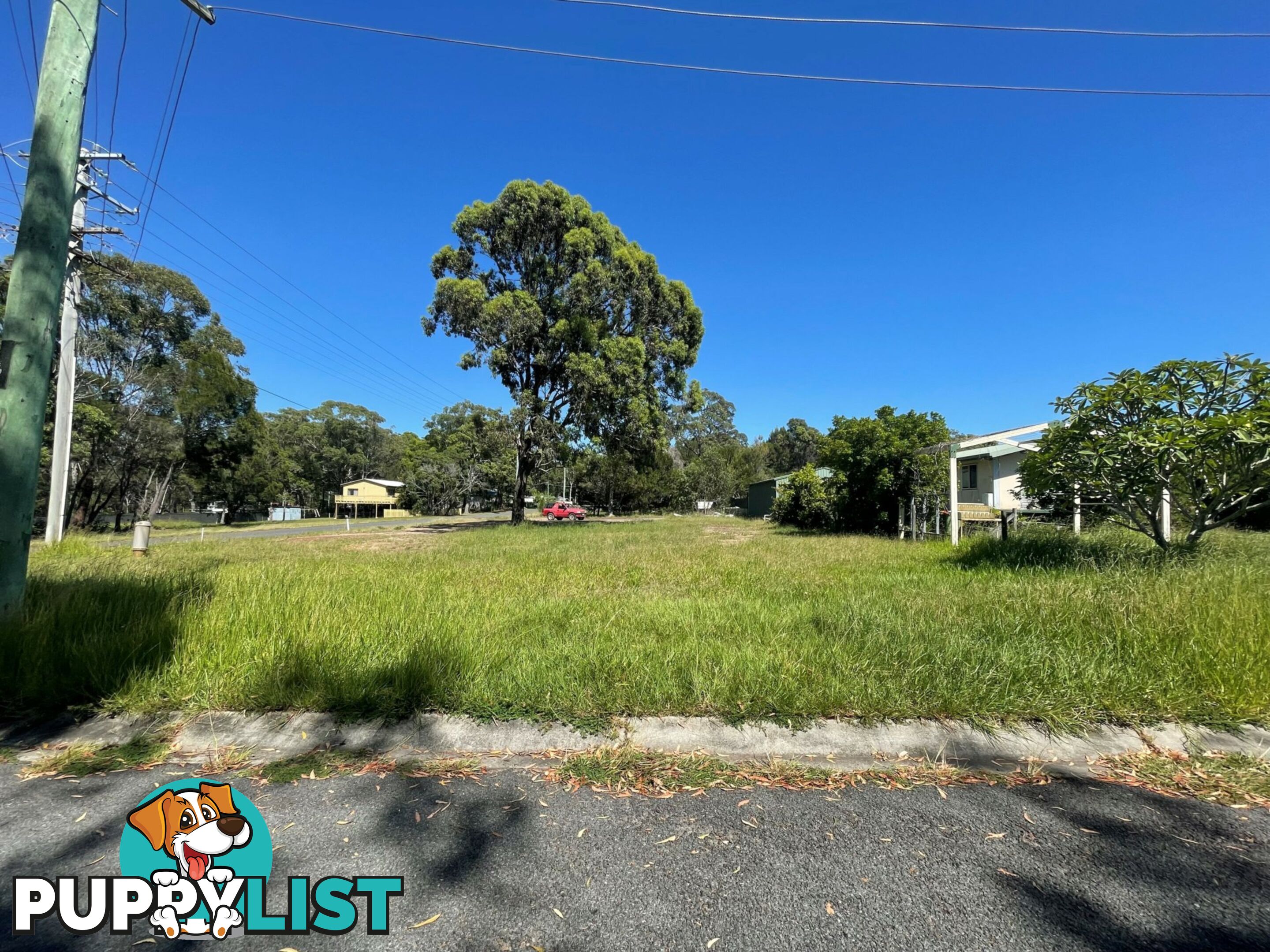 8 Jasper Street RUSSELL ISLAND QLD 4184