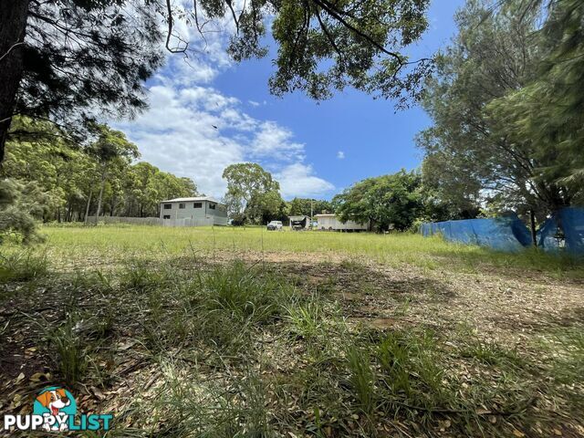 7 Bradman Street RUSSELL ISLAND QLD 4184