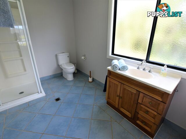 80-82 Oasis Dve RUSSELL ISLAND QLD 4184