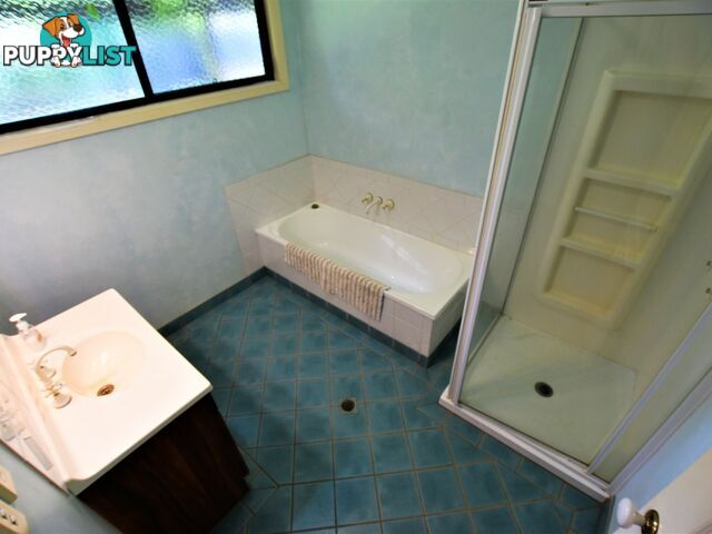80-82 Oasis Dve RUSSELL ISLAND QLD 4184