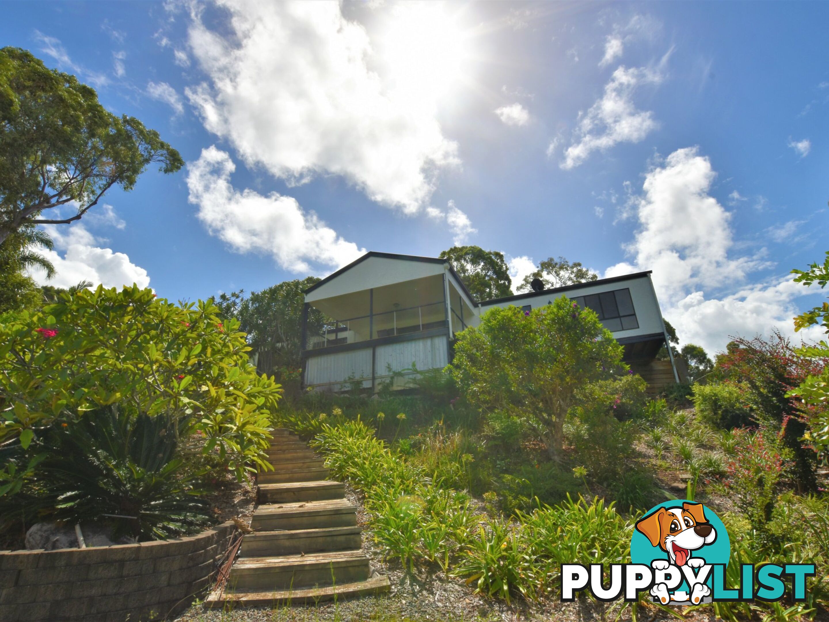 80-82 Oasis Dve RUSSELL ISLAND QLD 4184
