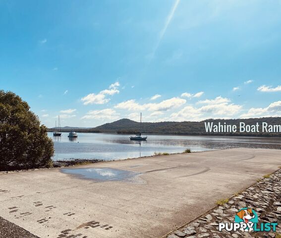 6 Victoria Avenue RUSSELL ISLAND QLD 4184