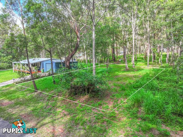 4 Blaxland Street RUSSELL ISLAND QLD 4184