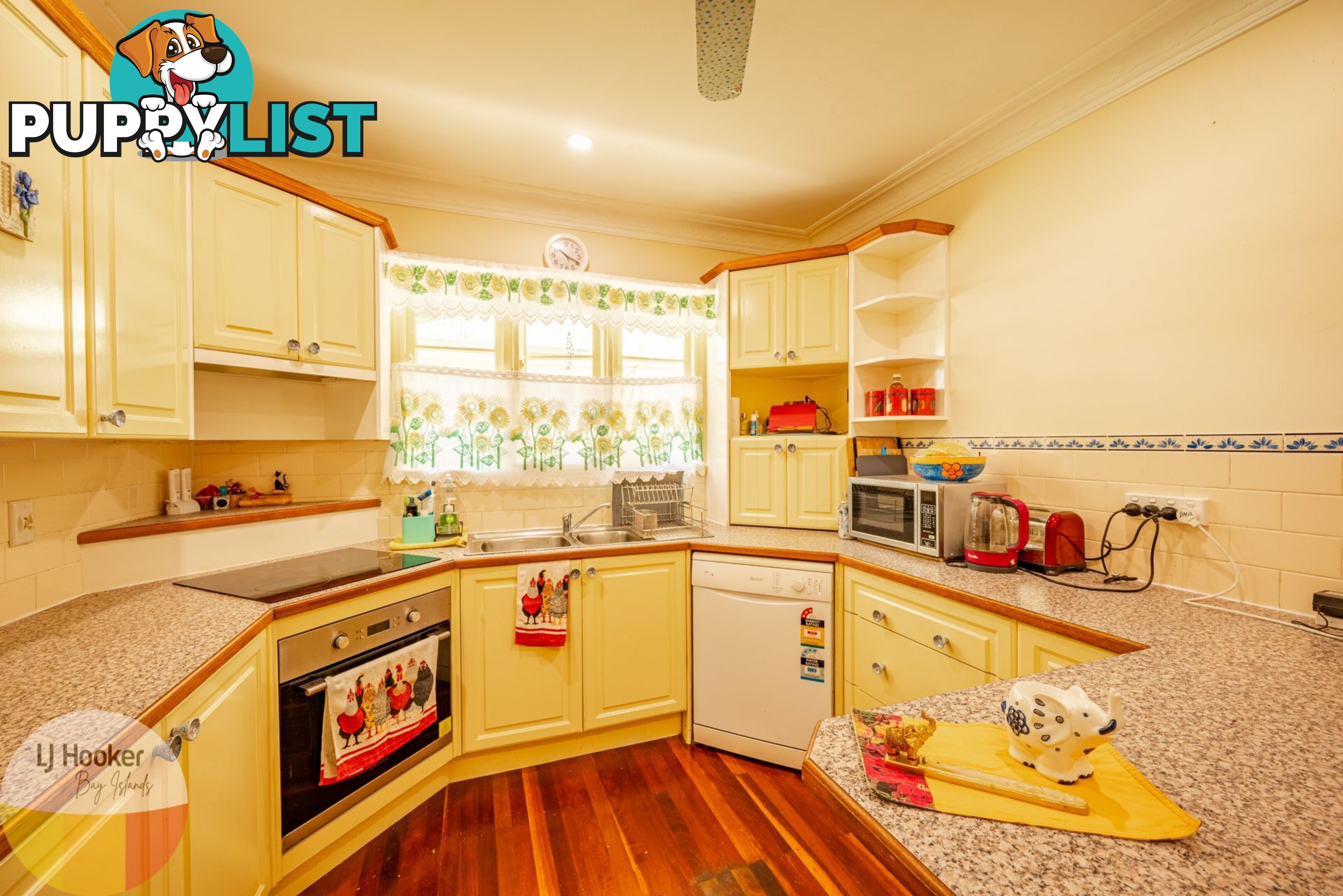 85-87 Channel Street RUSSELL ISLAND QLD 4184