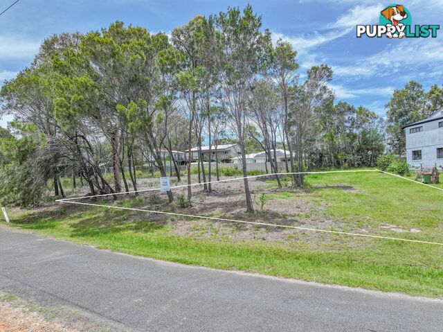 35-37 Tenanne Street RUSSELL ISLAND QLD 4184