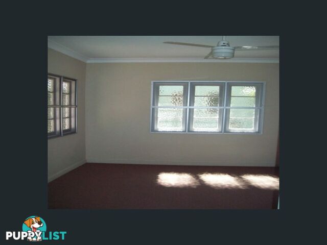 30 Kevin Street MACLEAY ISLAND QLD 4184
