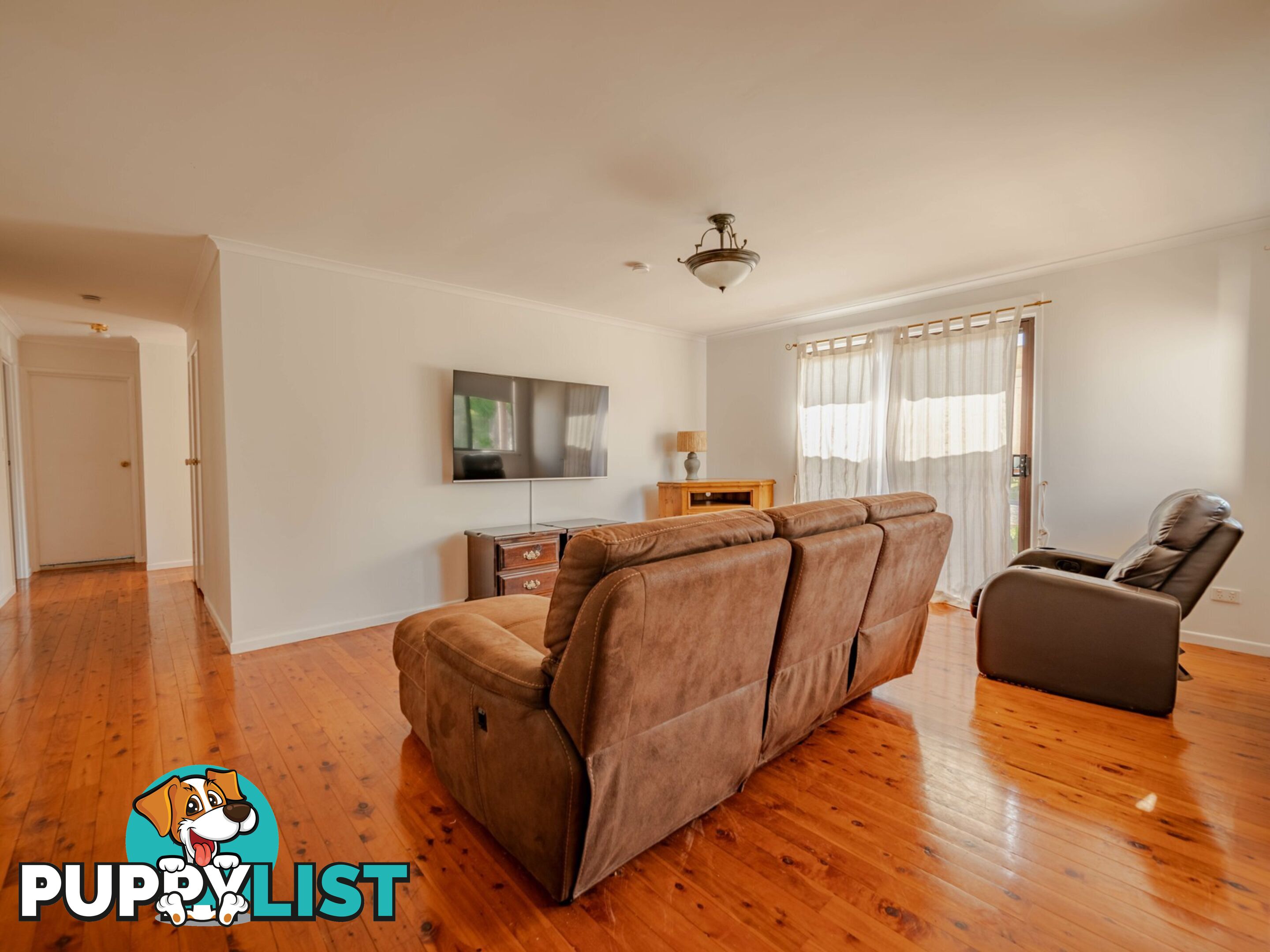 12 Alice Street RUSSELL ISLAND QLD 4184