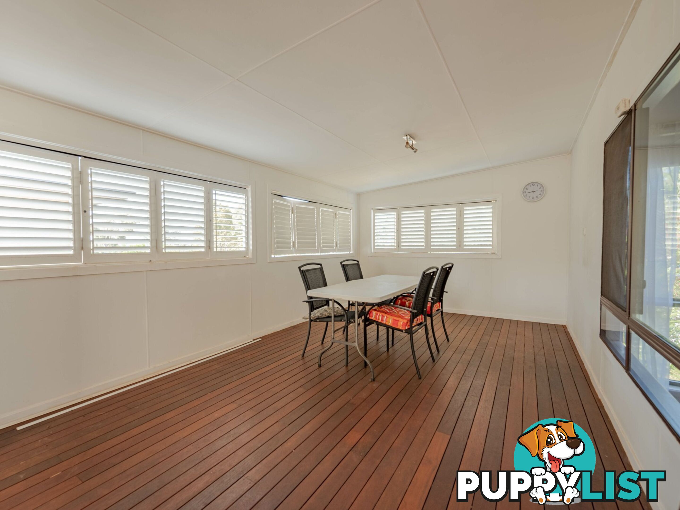 12 Alice Street RUSSELL ISLAND QLD 4184