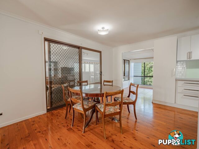 12 Alice Street RUSSELL ISLAND QLD 4184