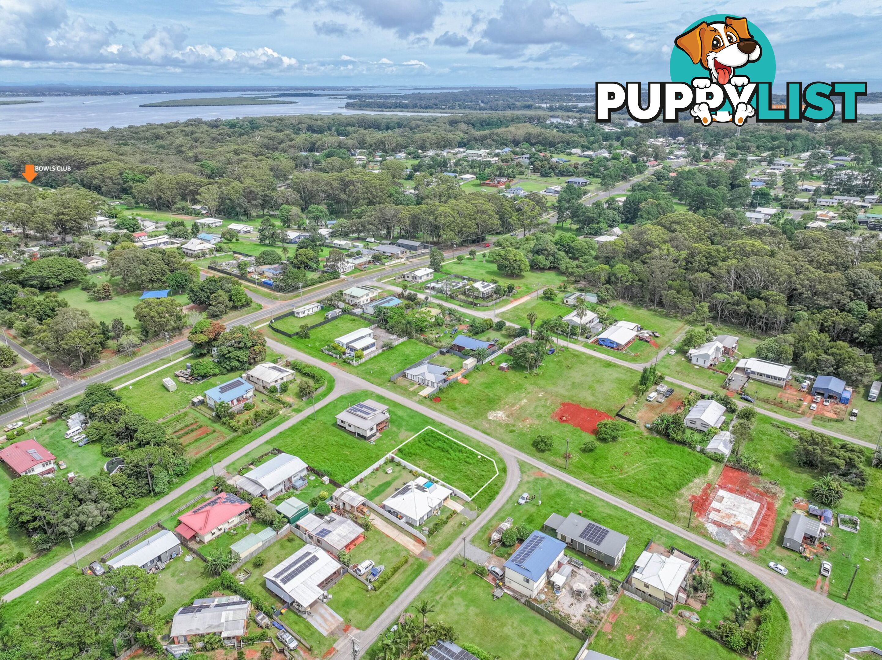 2 Oak Street RUSSELL ISLAND QLD 4184