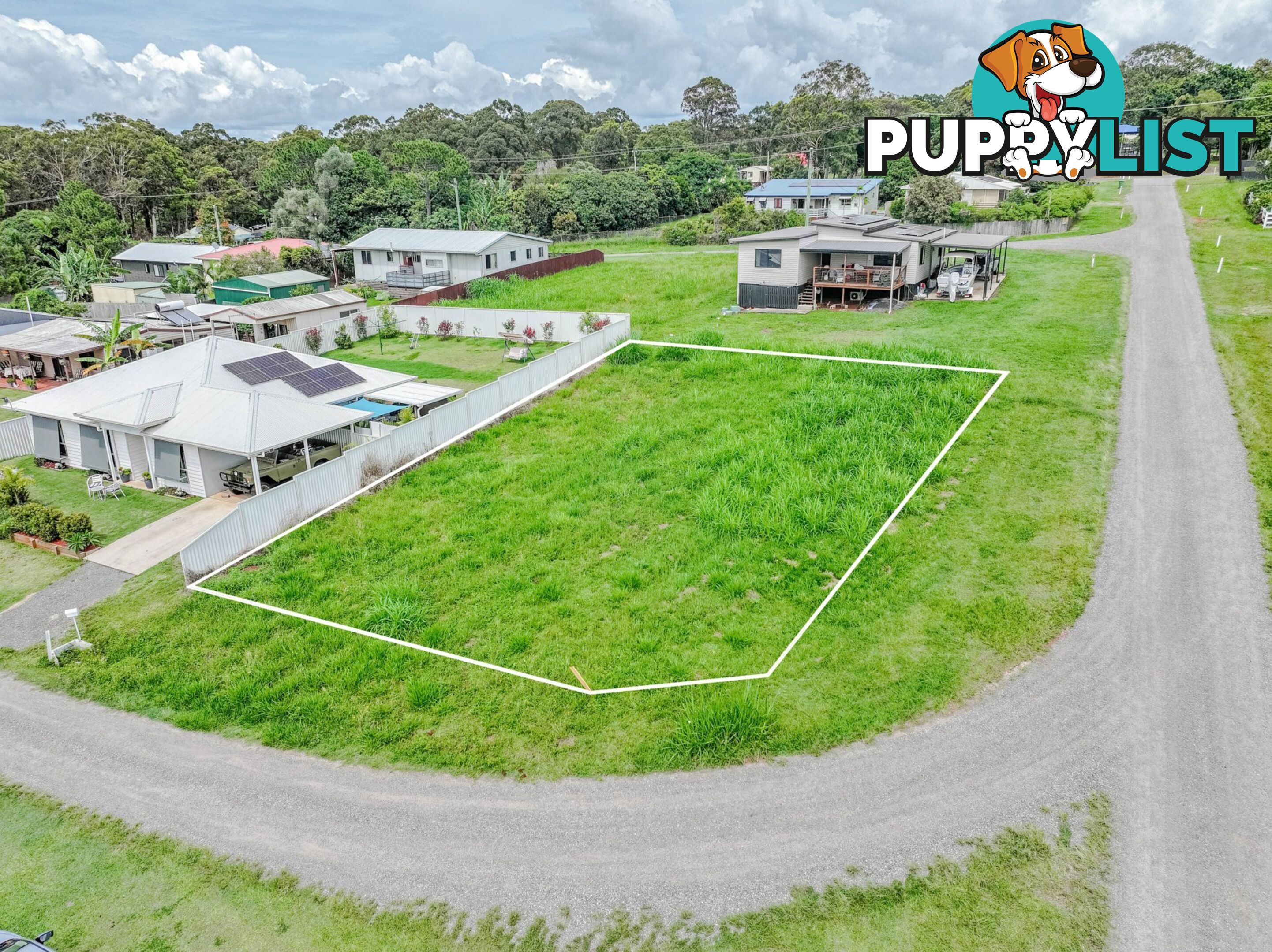 2 Oak Street RUSSELL ISLAND QLD 4184