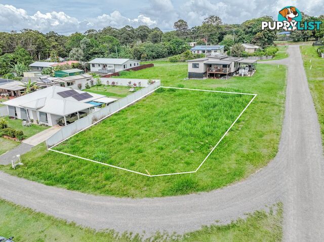 2 Oak Street RUSSELL ISLAND QLD 4184