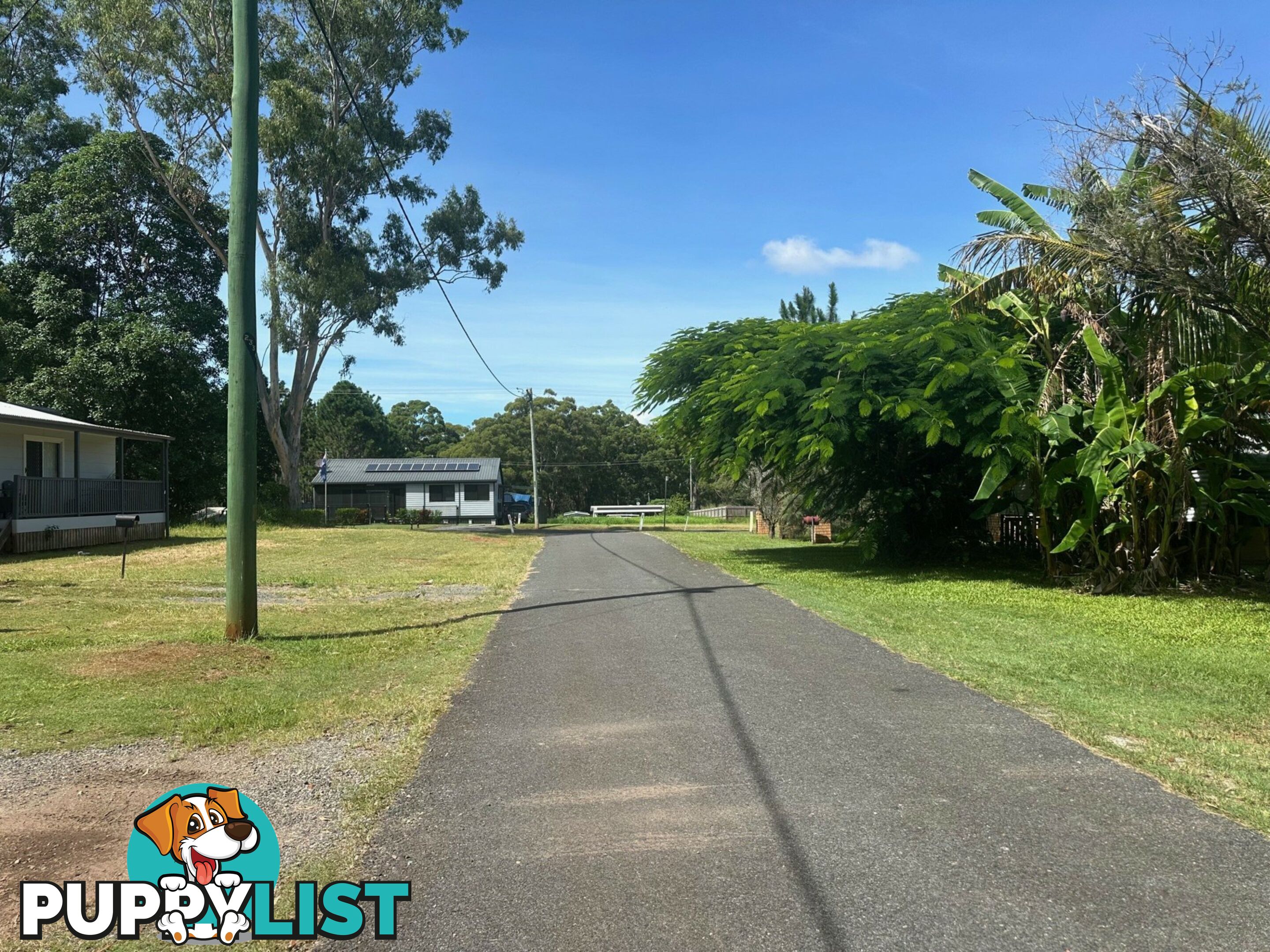 33 Oaklea Street RUSSELL ISLAND QLD 4184