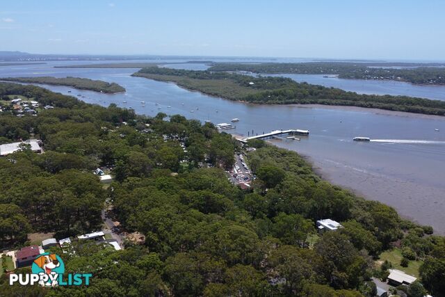 49 Crescent Drive RUSSELL ISLAND QLD 4184