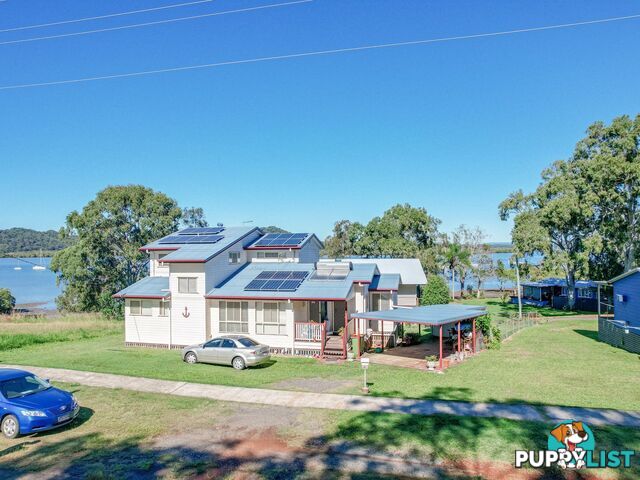 135 Canaipa Point Drive RUSSELL ISLAND QLD 4184