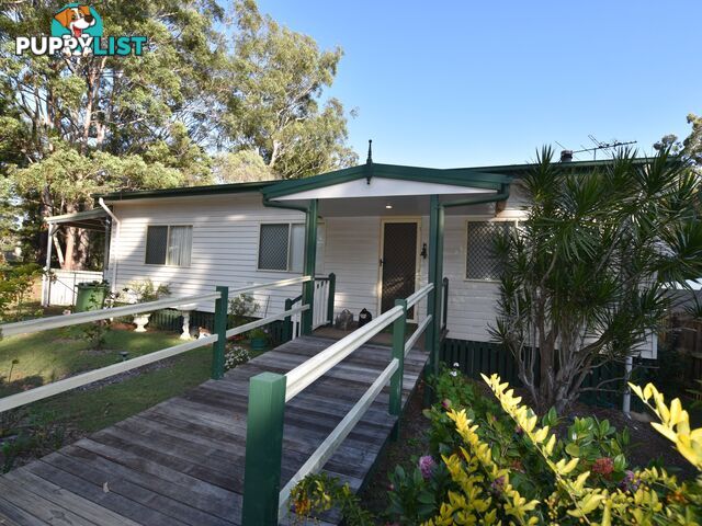 18 Dempsey Street RUSSELL ISLAND QLD 4184