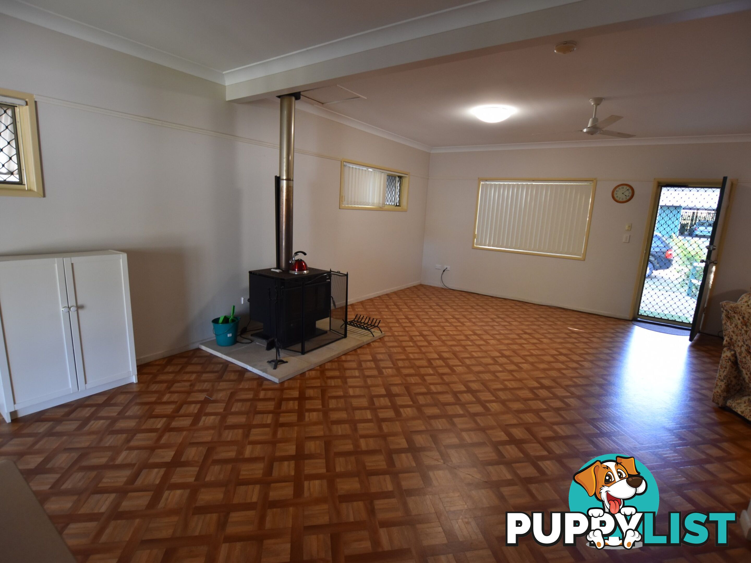 18 Dempsey Street RUSSELL ISLAND QLD 4184