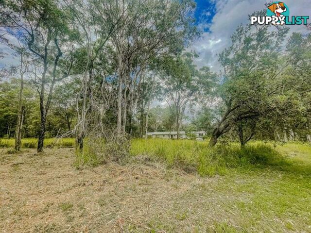 6 Kari RUSSELL ISLAND QLD 4184