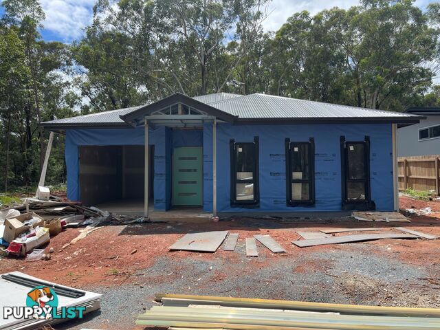 17 Coombah Drive RUSSELL ISLAND QLD 4184