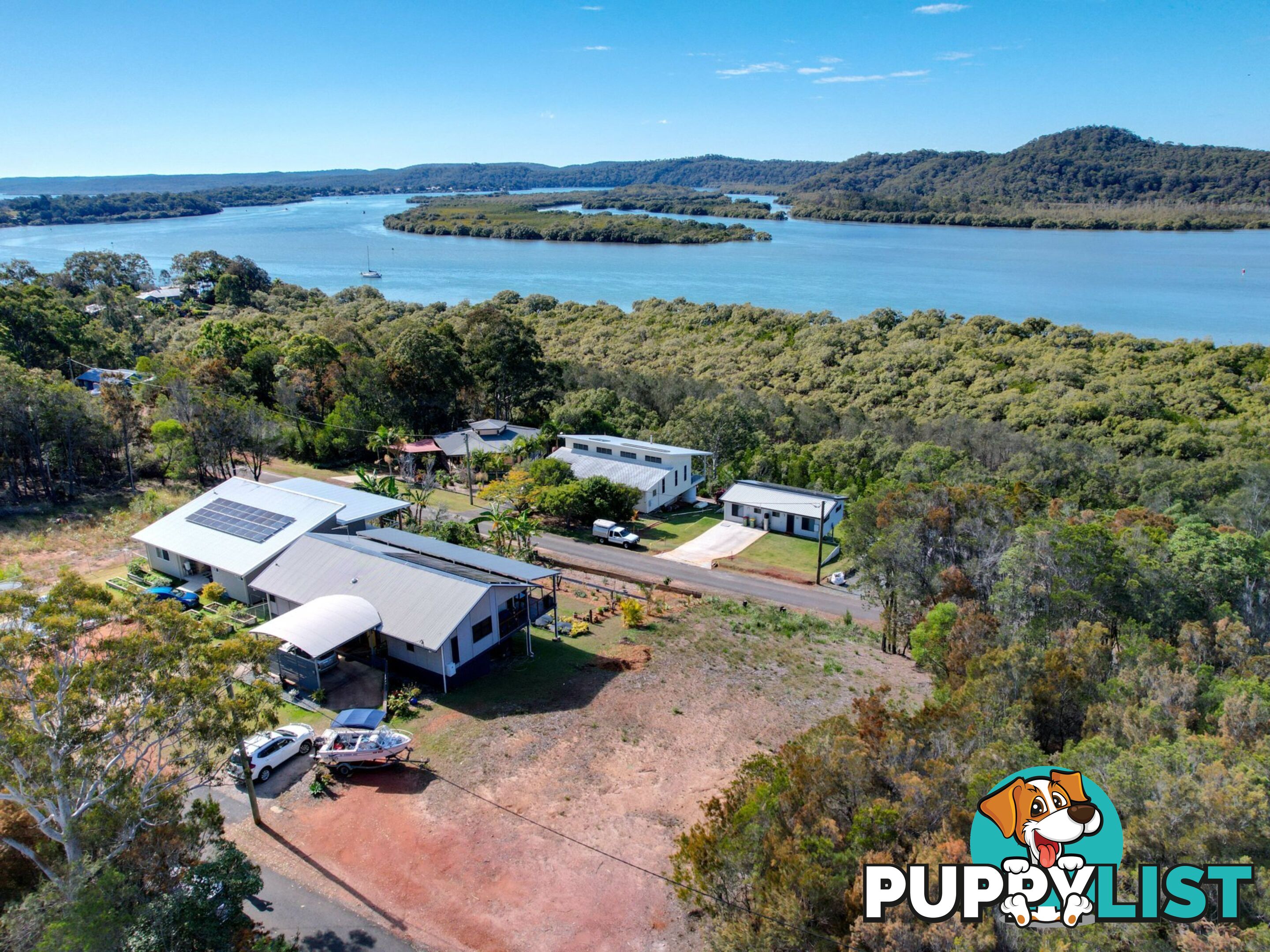 9 opal court RUSSELL ISLAND QLD 4184