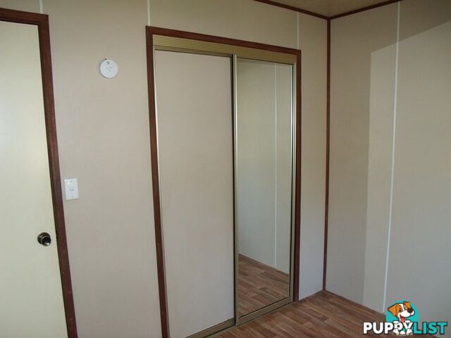 29 Kirrabin Street RUSSELL ISLAND QLD 4184