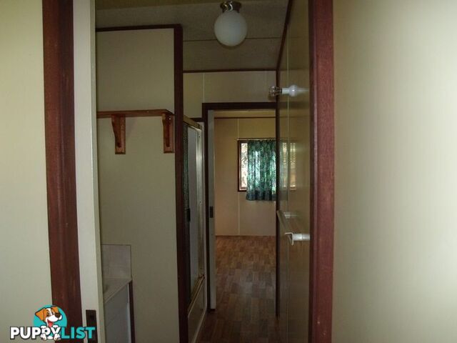 29 Kirrabin Street RUSSELL ISLAND QLD 4184