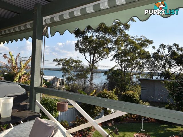 53 Deenya Pde RUSSELL ISLAND QLD 4184