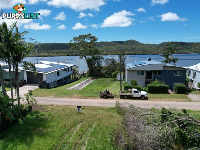 96 WAHINE DRIVE RUSSELL ISLAND QLD 4184