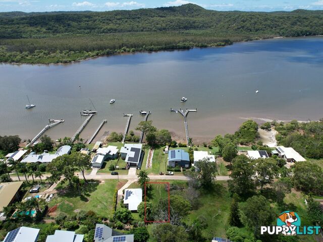 96 WAHINE DRIVE RUSSELL ISLAND QLD 4184
