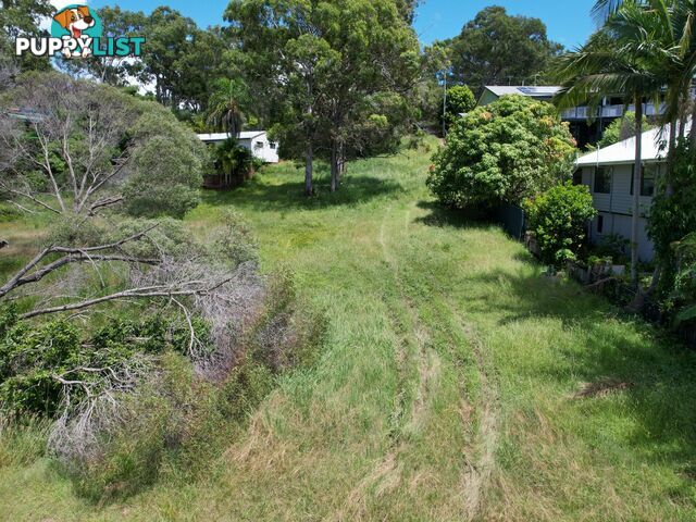 96 WAHINE DRIVE RUSSELL ISLAND QLD 4184